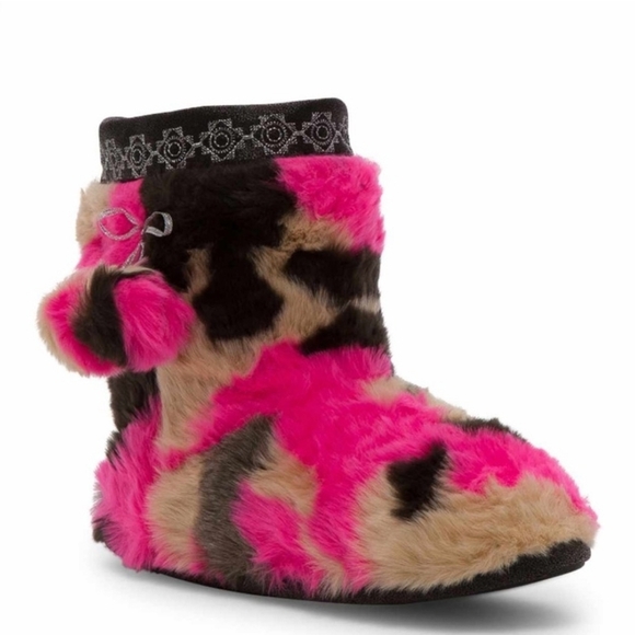 Pretty You London 🎀Faux Fur Bootie - Picture 1 of 6